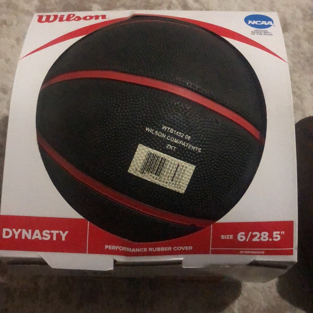 Wilson - Picture 2 of 4